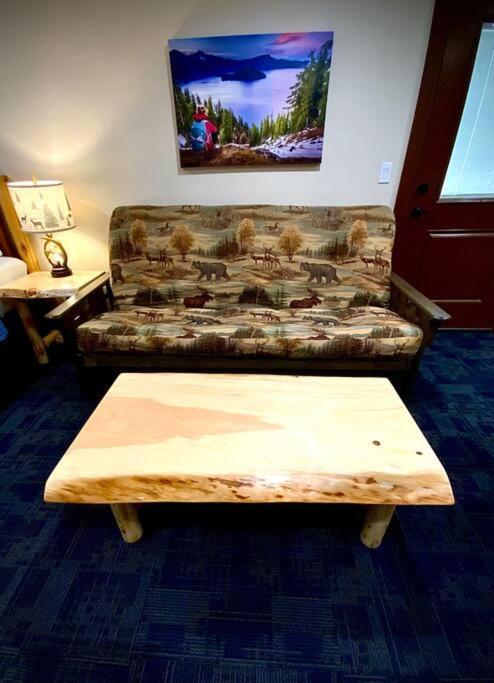 Bear Mountain - Suite 8 Grants Pass Exterior photo